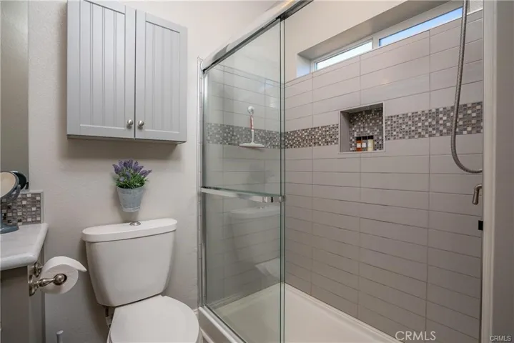 8580 Warren, Paso Robles, California 93446