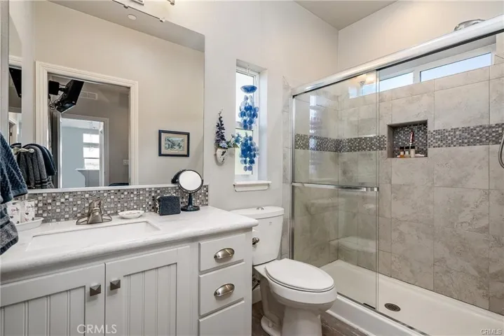 8580 Warren, Paso Robles, California 93446