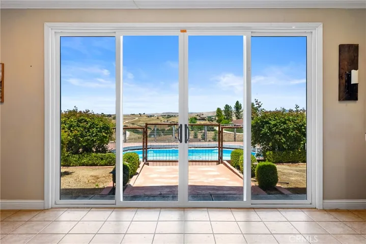 8580 Warren, Paso Robles, California 93446