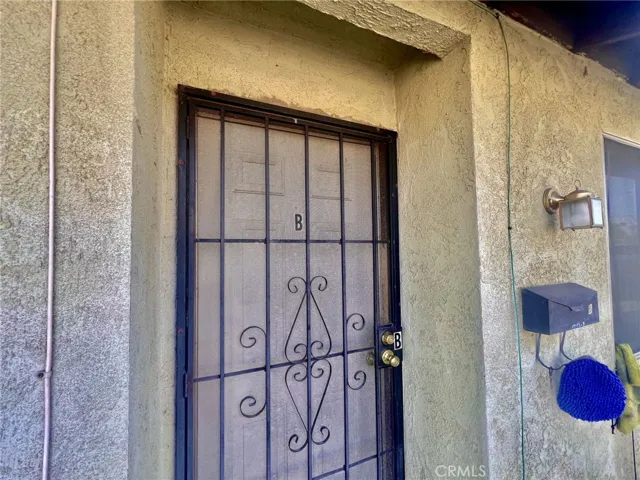 17352 Valencia, Fontana, California 92335