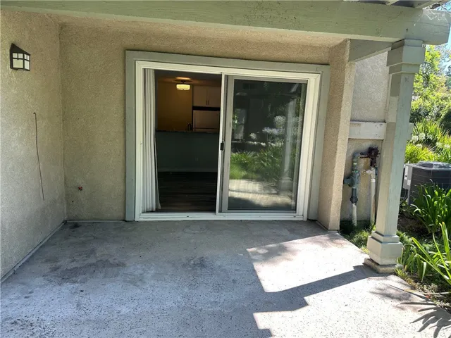 7120 Carlson 260, Canoga Park, California 91303