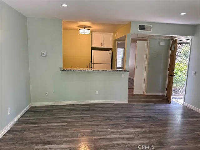 7120 Carlson 260, Canoga Park, California 91303