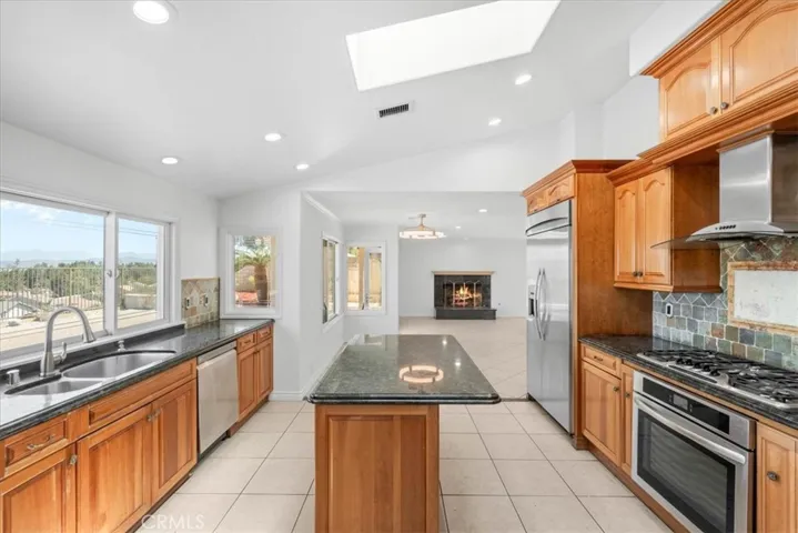 7130 E Colter, Anaheim, California 92807