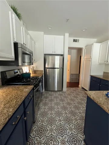 39942 Alpine Union A, Murrieta, California 92563