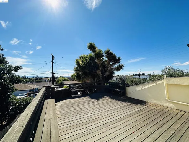 25132 Del Mar Ave, Hayward, California 94542