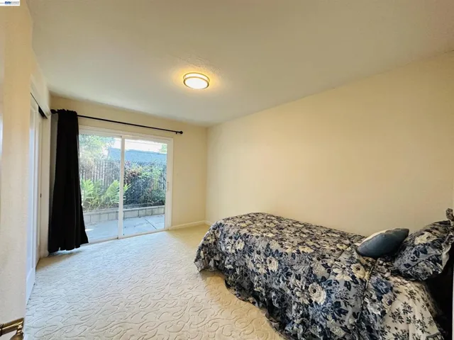 25132 Del Mar Ave, Hayward, California 94542