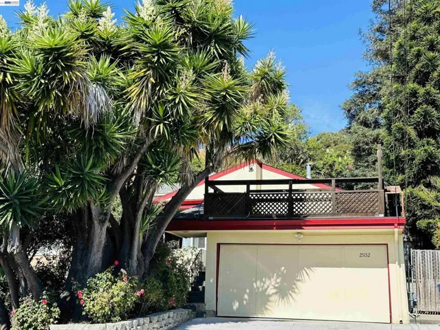 25132 Del Mar Ave, Hayward, California 94542