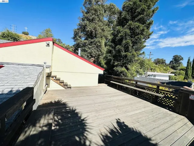 25132 Del Mar Ave, Hayward, California 94542