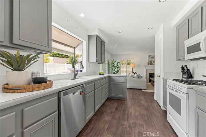 1 Hazelbranch, Aliso Viejo, California 92656