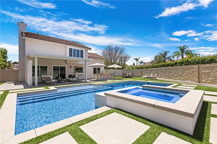 1 Hazelbranch, Aliso Viejo, California 92656