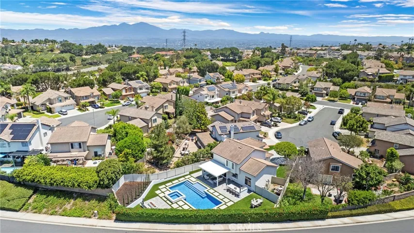1 Hazelbranch, Aliso Viejo, California 92656
