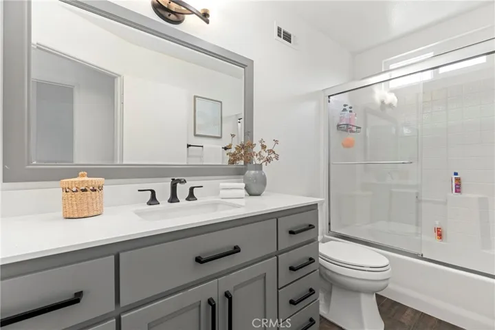 1 Hazelbranch, Aliso Viejo, California 92656