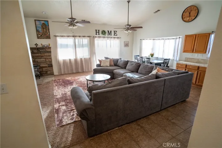 14834 Narragansett, Apple Valley, California 92307