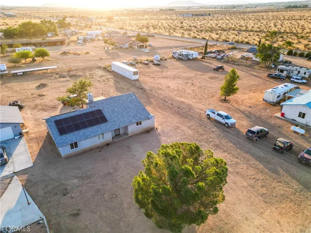 14834 Narragansett, Apple Valley, California 92307