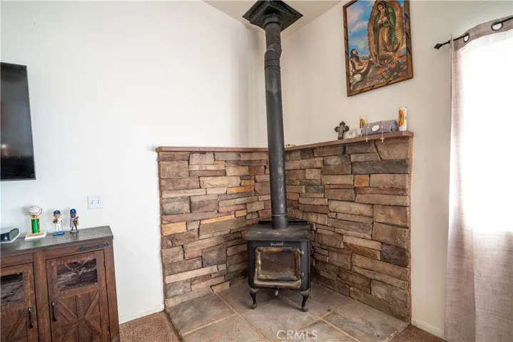 14834 Narragansett, Apple Valley, California 92307