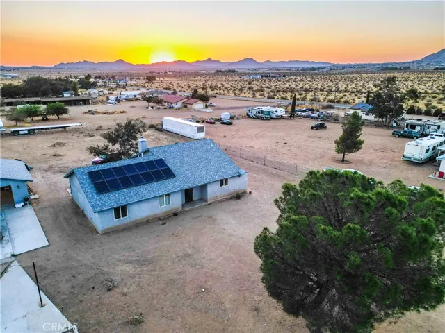 14834 Narragansett, Apple Valley, California 92307