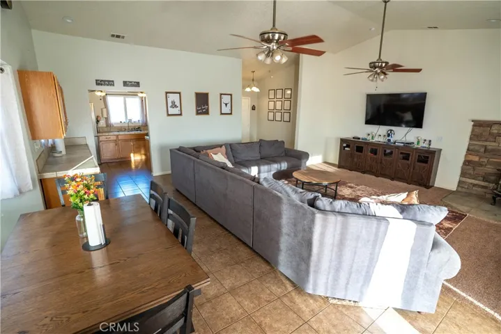 14834 Narragansett, Apple Valley, California 92307