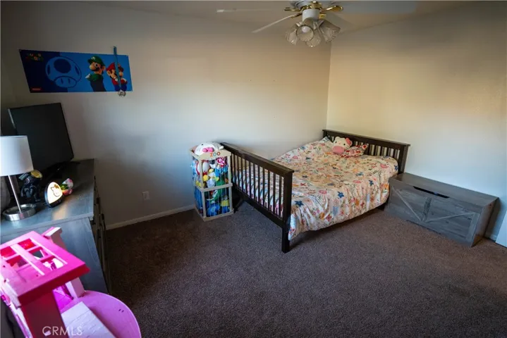 14834 Narragansett, Apple Valley, California 92307