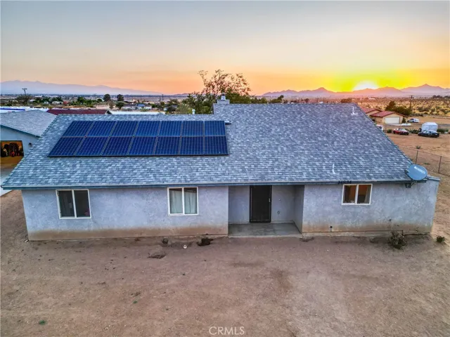 14834 Narragansett, Apple Valley, California 92307
