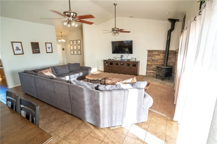 14834 Narragansett, Apple Valley, California 92307