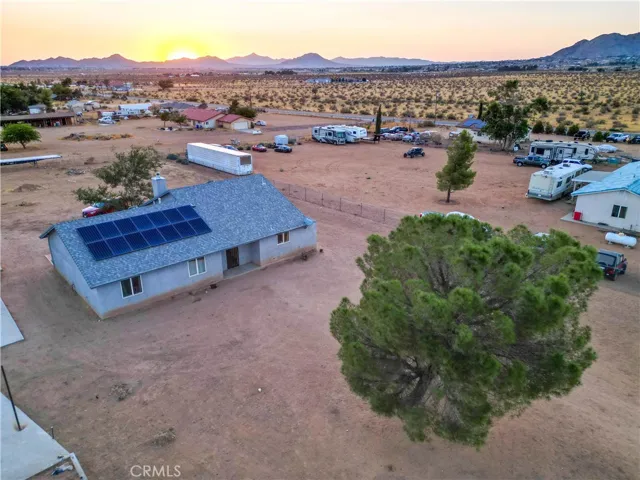 14834 Narragansett, Apple Valley, California 92307