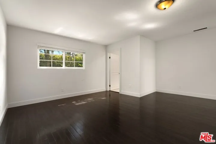 519 N Rexford Drive, Beverly Hills, California 90210