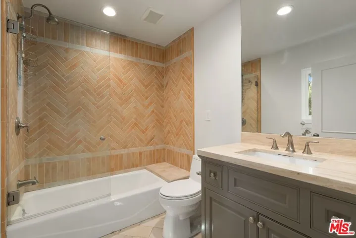 519 N Rexford Drive, Beverly Hills, California 90210