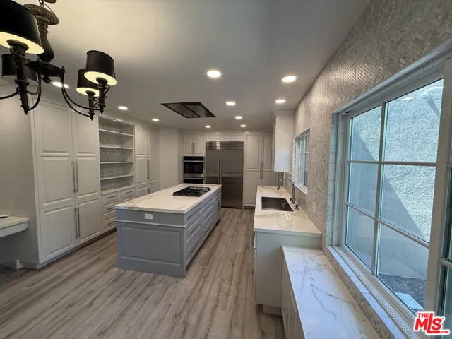 519 N Rexford Drive, Beverly Hills, California 90210