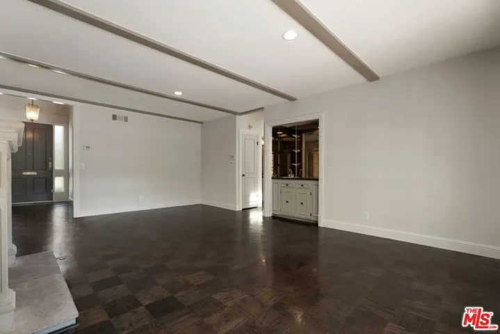 519 N Rexford Drive, Beverly Hills, California 90210