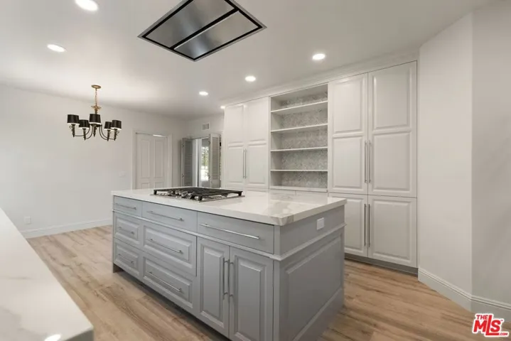 519 N Rexford Drive, Beverly Hills, California 90210