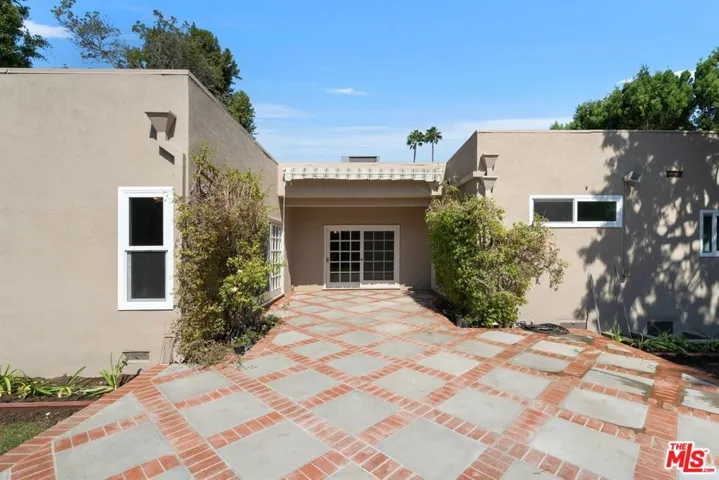 519 N Rexford Drive, Beverly Hills, California 90210