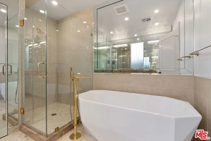 519 N Rexford Drive, Beverly Hills, California 90210