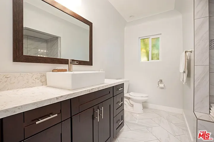 9023 Phyllis Avenue, West Hollywood, California 90069