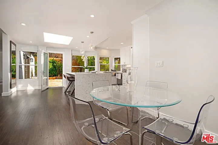 9023 Phyllis Avenue, West Hollywood, California 90069