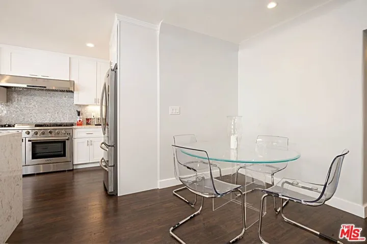9023 Phyllis Avenue, West Hollywood, California 90069