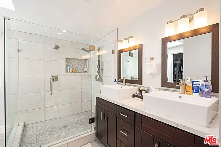 9023 Phyllis Avenue, West Hollywood, California 90069