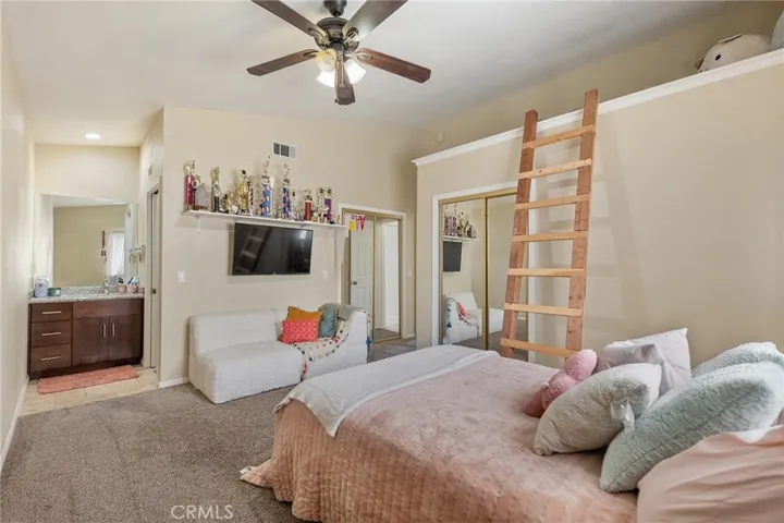 57731 San Tropeze, Yucca Valley, California 92284