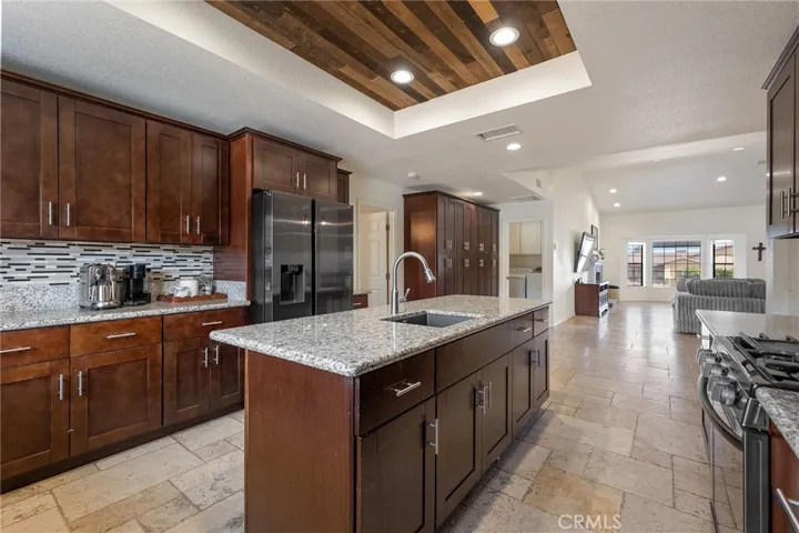 57731 San Tropeze, Yucca Valley, California 92284
