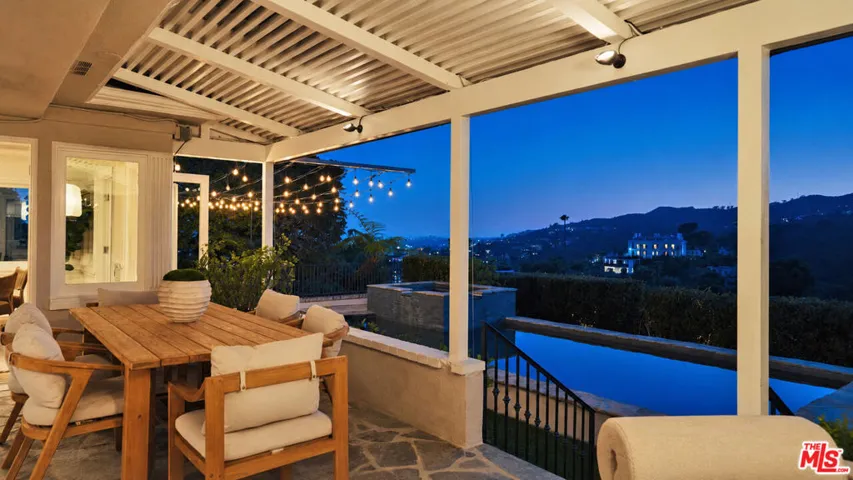 2439 Creston Way, Los Angeles, California 90068