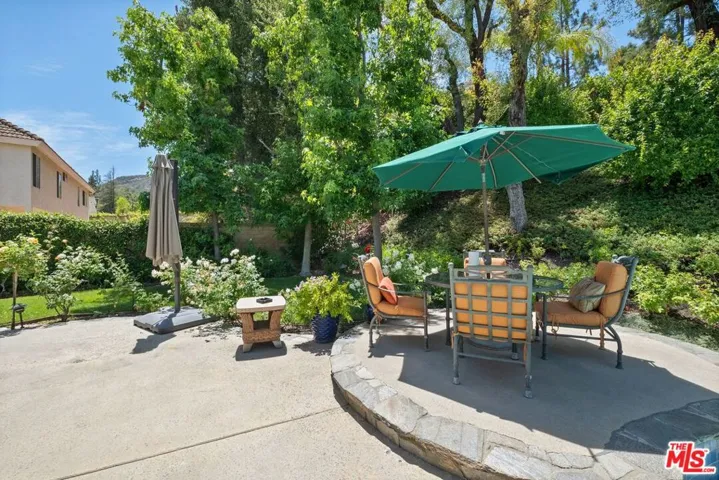 2663 Country Lane, Westlake Village, California 91361