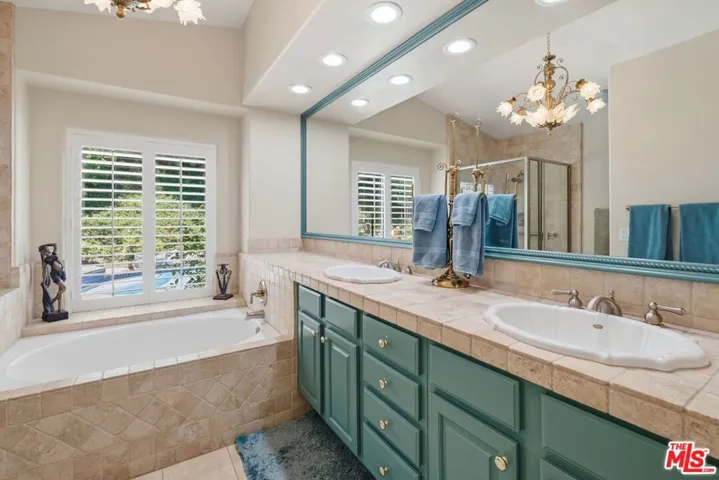 2663 Country Lane, Westlake Village, California 91361