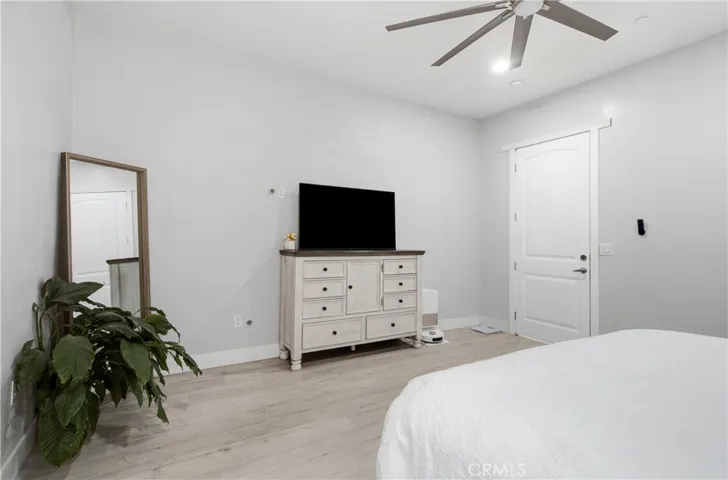13225 Mountain, Pinon Hills, California 92372