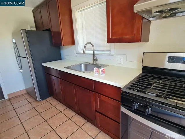100 12th St, Richmond, California 94801