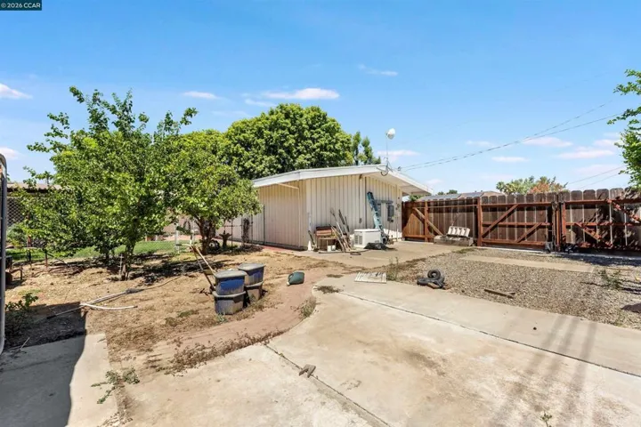 700 Real Ave, Newman, California 95360