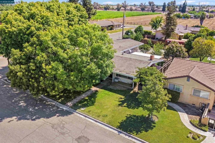 700 Real Ave, Newman, California 95360