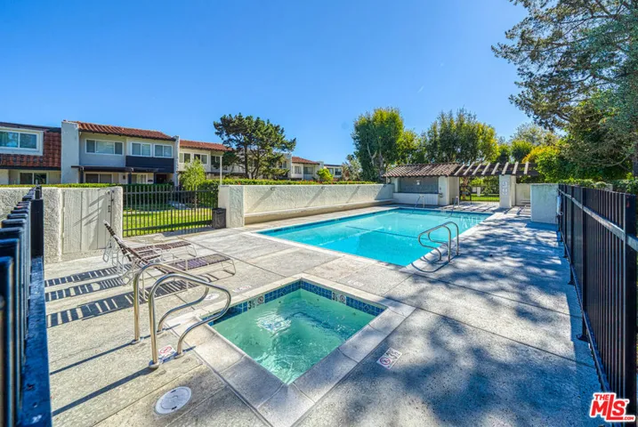 20 Sycamore Lane, Rolling Hills Estates, California 90274