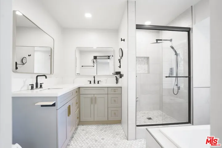 20 Sycamore Lane, Rolling Hills Estates, California 90274