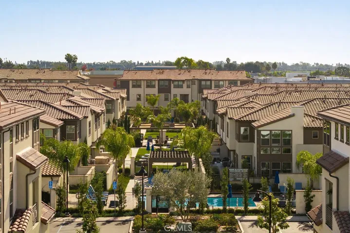 10942 Champions Lane, Cypress, California 90720