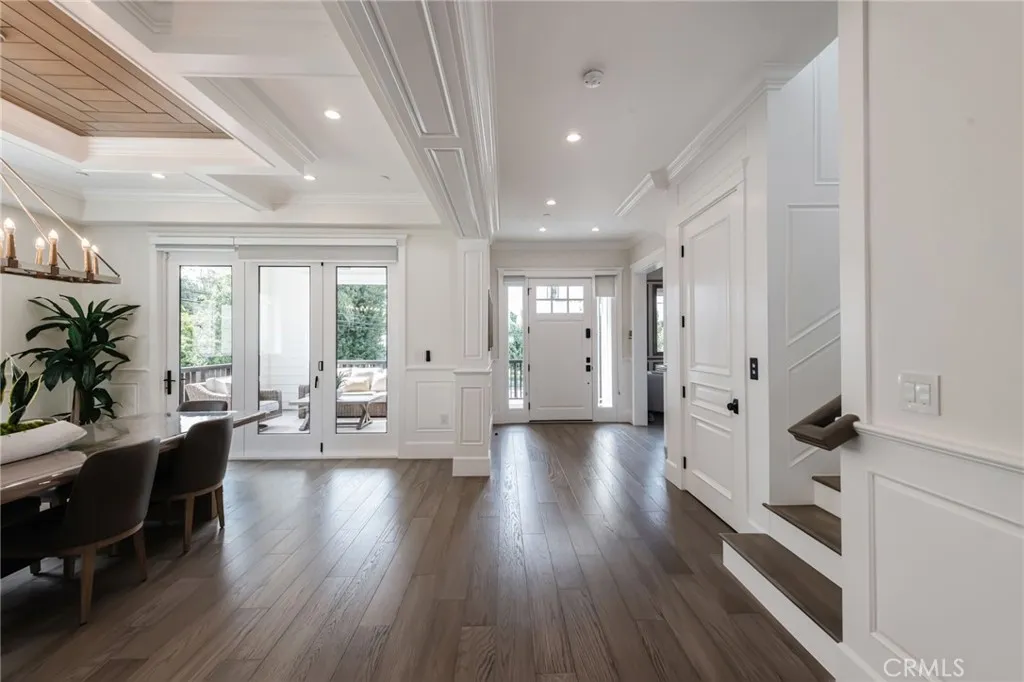 This home is light & bright, the minute you walk inside.