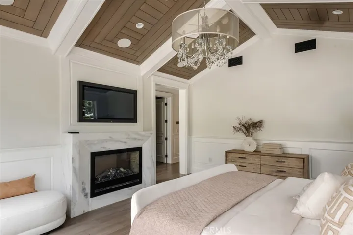 Primary suite, pic 2